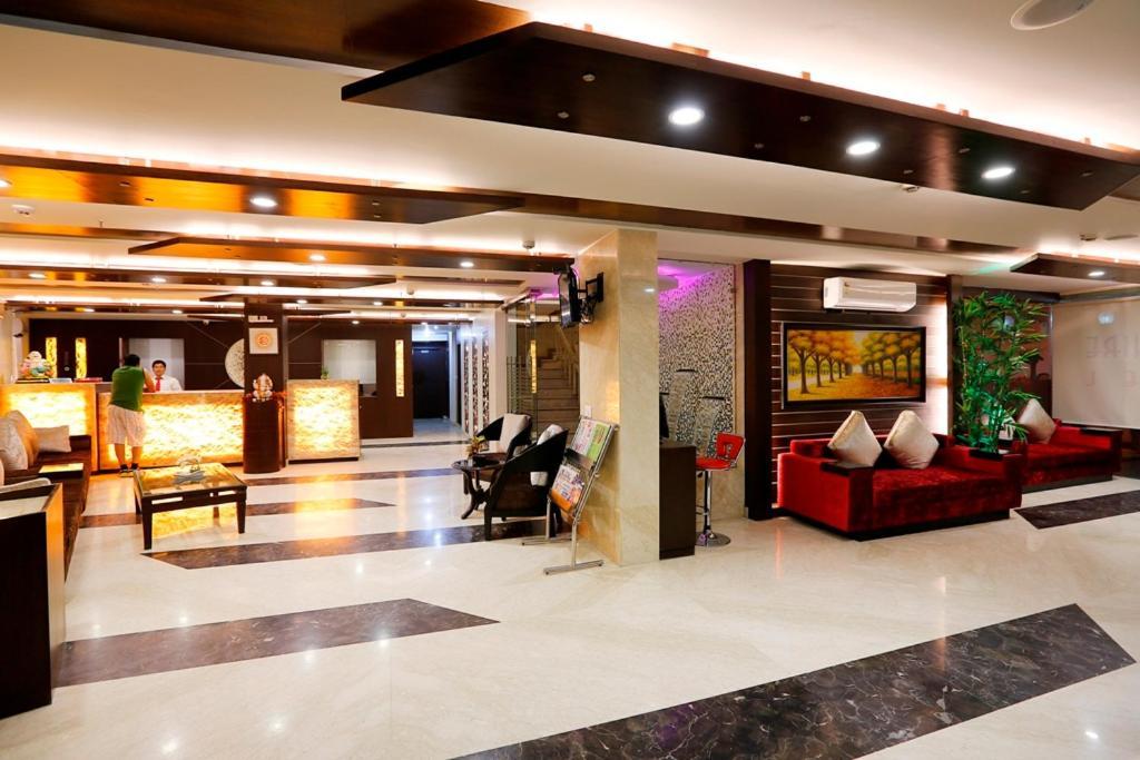Airport La Sapphire Hotel & Restaurant New Delhi Eksteriør billede