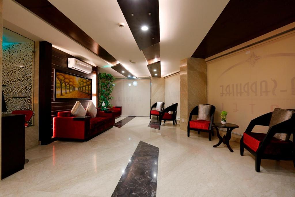 Airport La Sapphire Hotel & Restaurant New Delhi Eksteriør billede